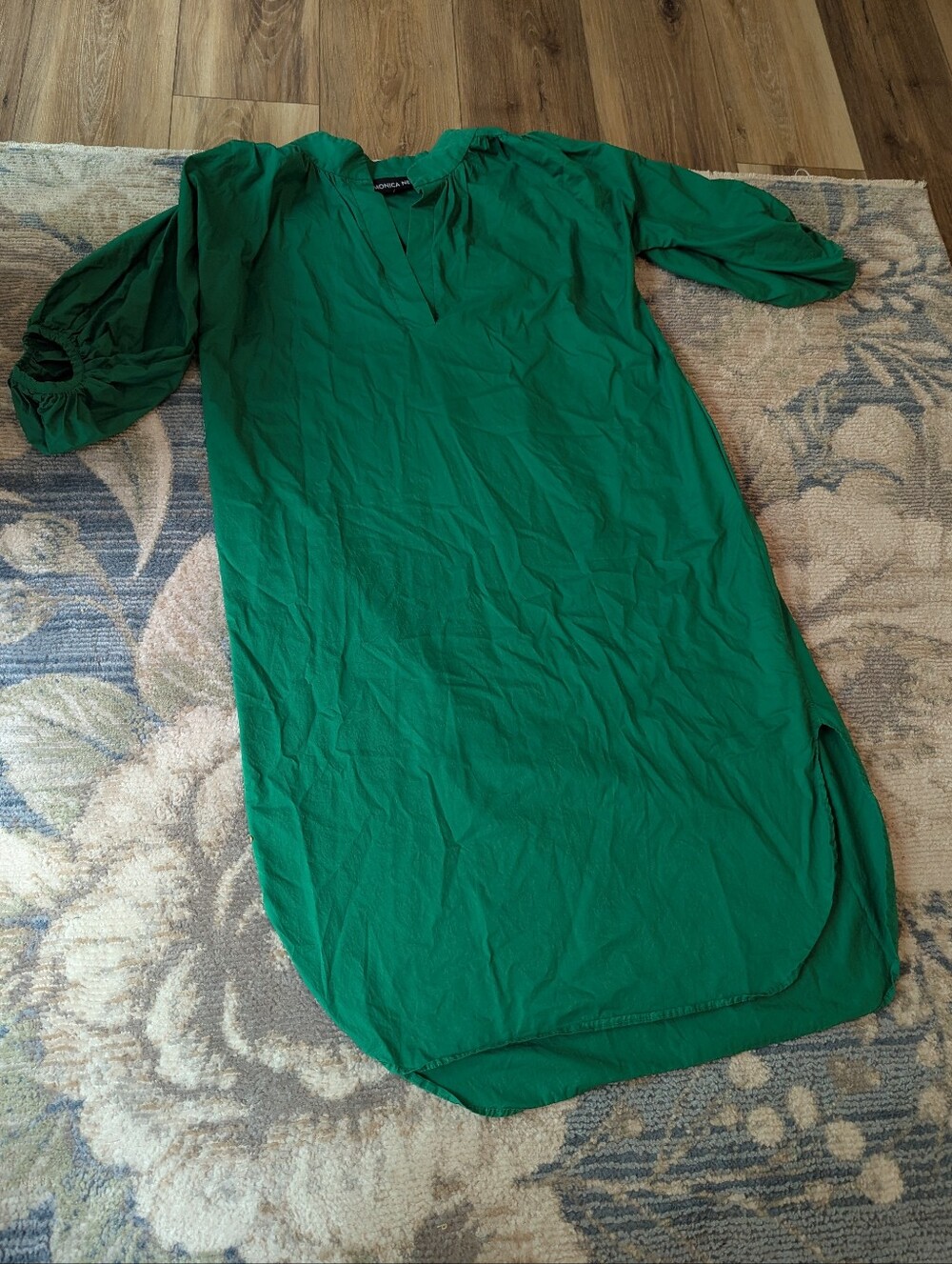 Monica Nera Green V-Neck Puff Sleeve Casual Dress